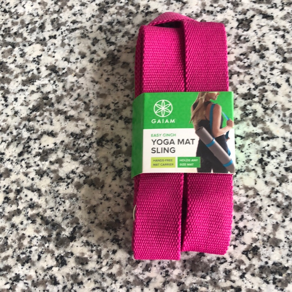 NWT Gaiam Yoga Mat Sling
